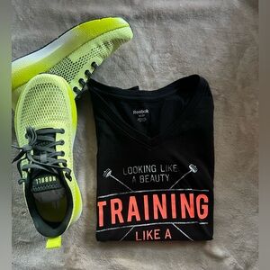 Women’s Reebok Looking like Beauty Training Like Beast Black Orange T-shirt M